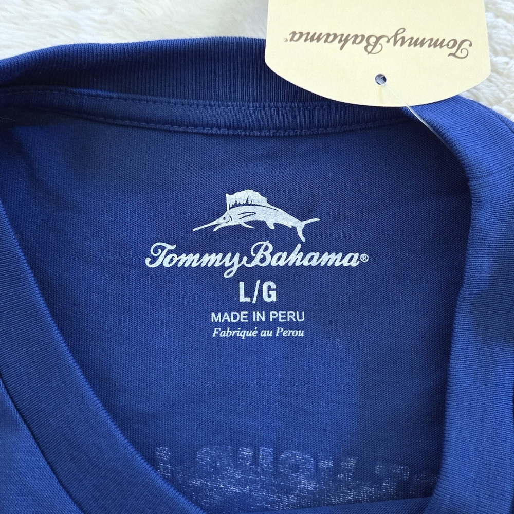 Tommy Bahama "Support Your Local Bar" Graphic Tee👕 - NWT - Picture 6 of 13